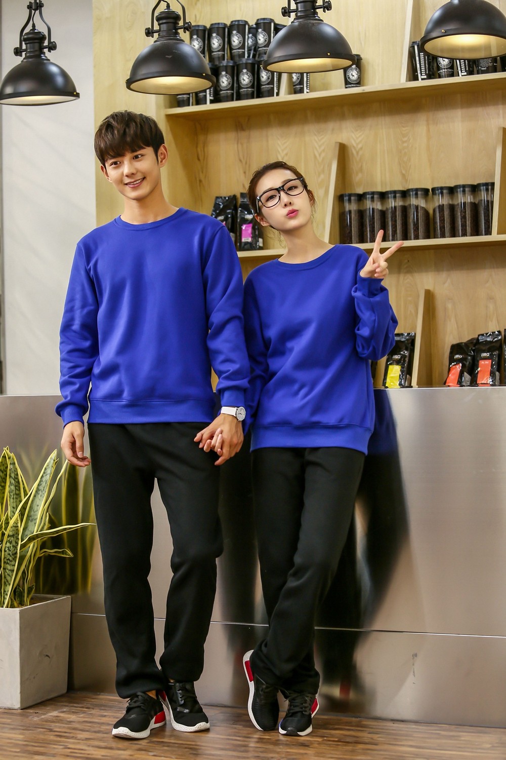 純色圓領衛(wèi)衣7色 純色圓領衛(wèi)衣7色