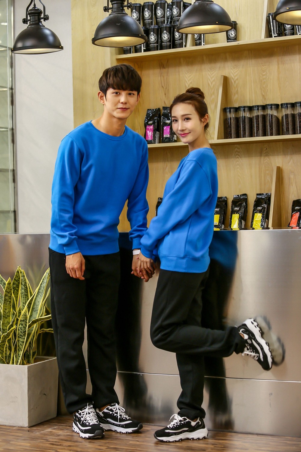 純色圓領衛(wèi)衣7色 純色圓領衛(wèi)衣7色