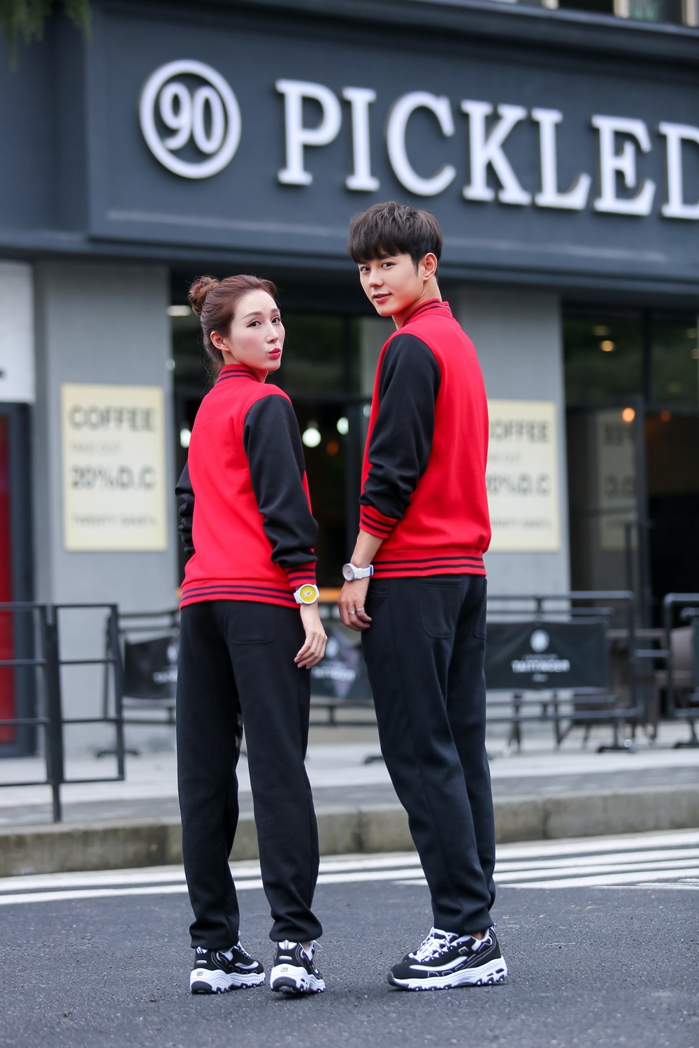 312款韓國超柔水貂絨棒球衫11色 312款韓國超柔水貂絨棒球衫11色