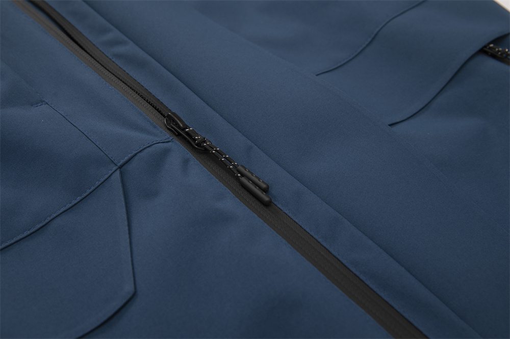 沖鋒衣細節(jié)展示